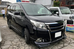 Toyota Esquire 2015 - 040822GM